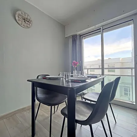 23m² Avec Parking Prive, Ascenseur, Proche - - Fr-1-646-19 * Berck