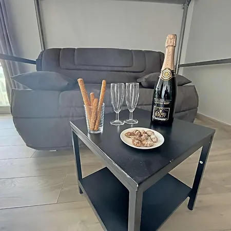 23m² Avec Parking Prive, Ascenseur, Proche - - Fr-1-646-19 Apartment Berck